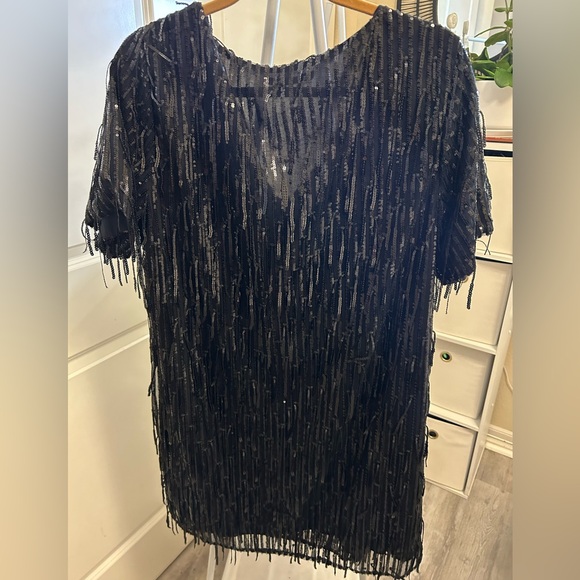 ZARA sequin black tunic mini dress. V neck , short sleeves. Size XL. - Picture 7 of 8
